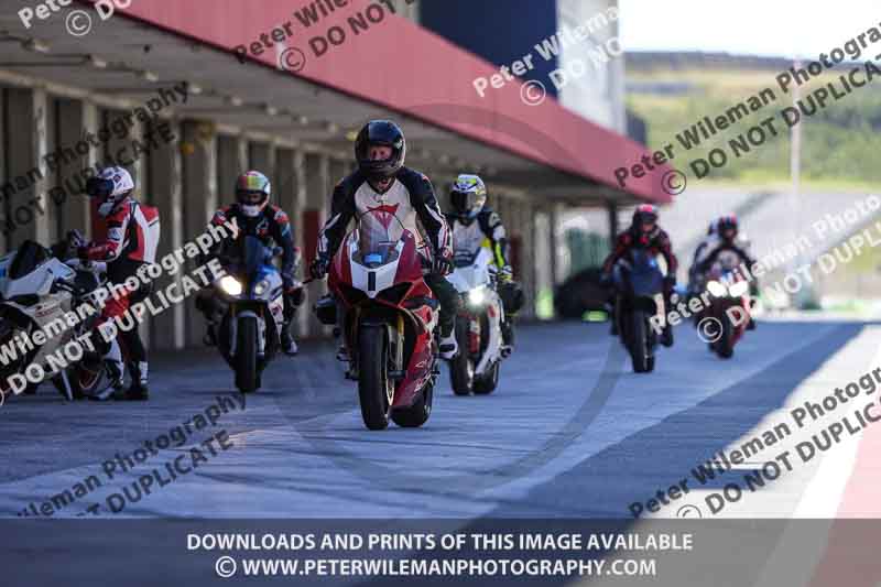 motorbikes;no limits;peter wileman photography;portimao;portugal;trackday digital images